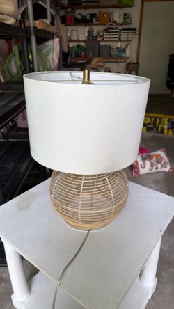 Farmhouse lamp