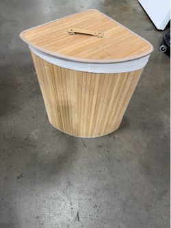 Bamboo hamper laundry basket/bin