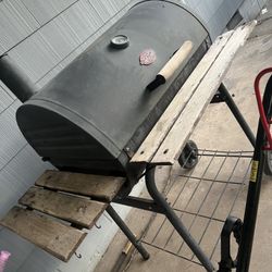 Parrilla De Carbón 