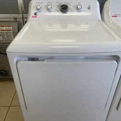 GE DRYER WHITE