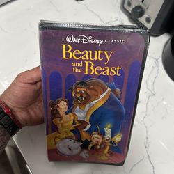 SEALED BEAUTY AND THE BEAST VHS STOCK # 1325