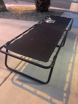 Camp cot