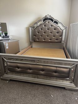 Bedrooms Set