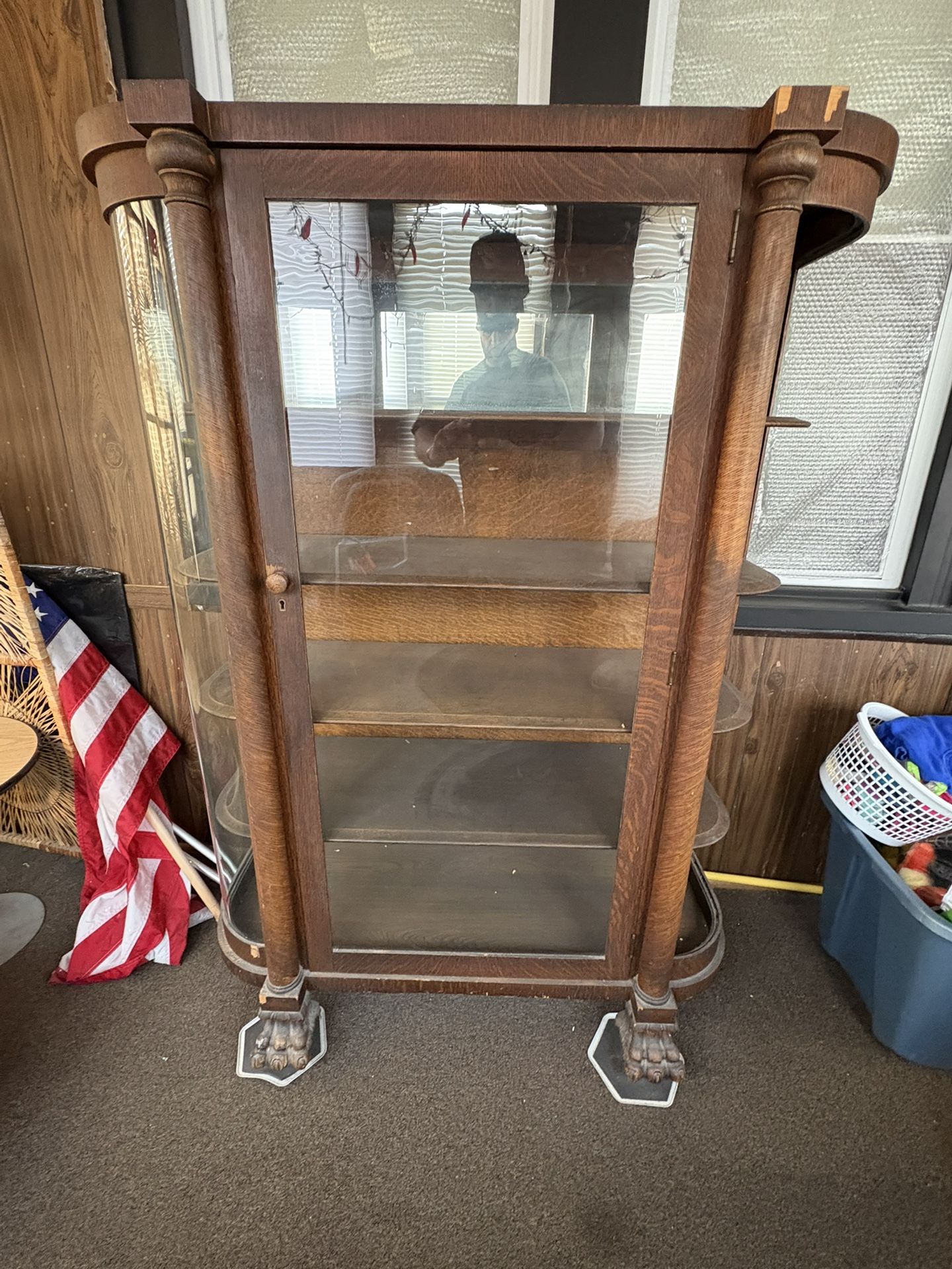 Antique Cabinet. Priced To Sell!!!!