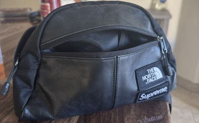 Supreme The North Face Leather Roo II Lumbar Pack