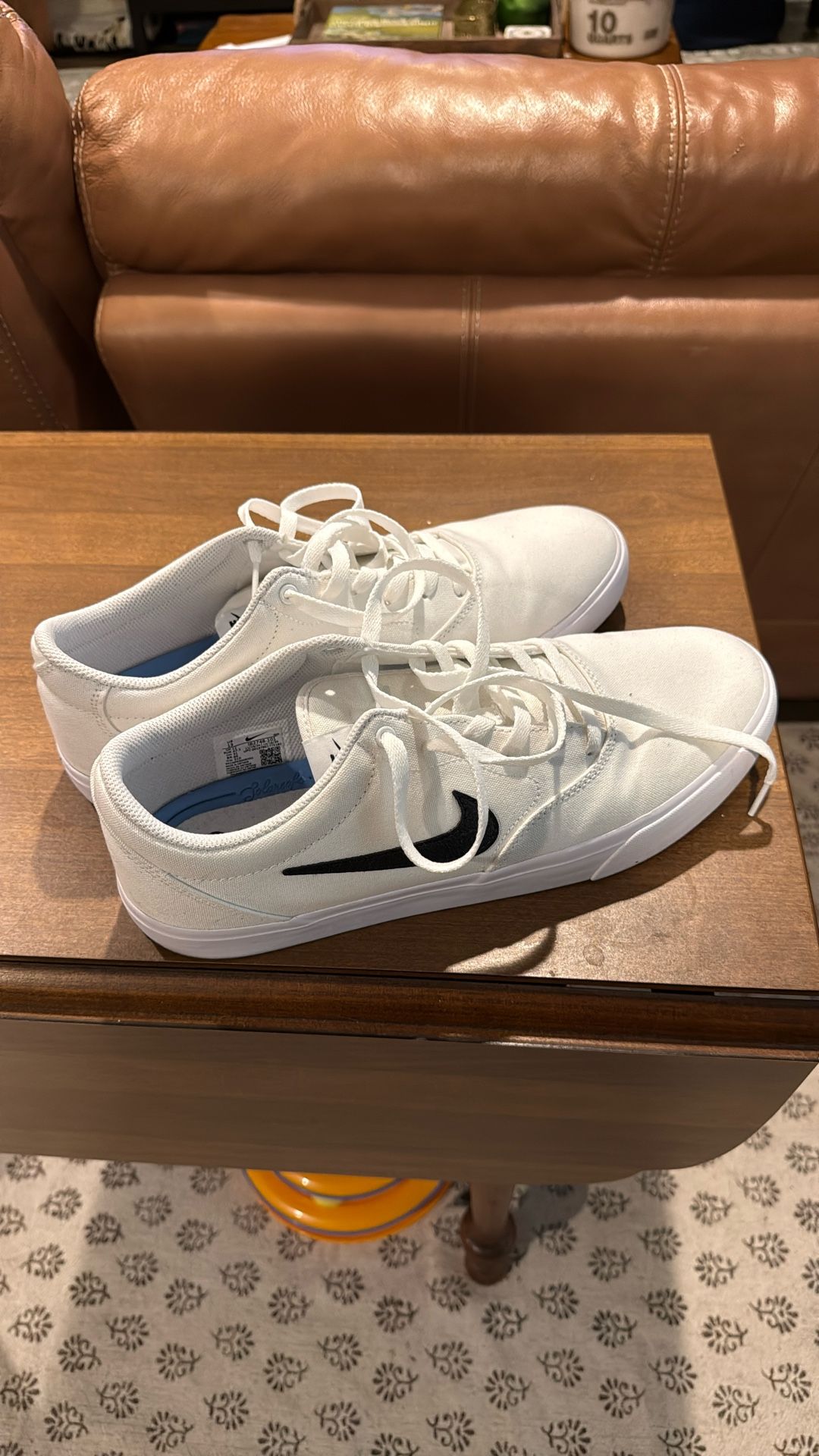 Nike Charge Skate shoes