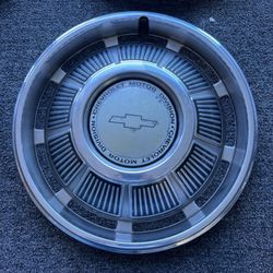 69 Set Of 4 Chevi Hubcaps