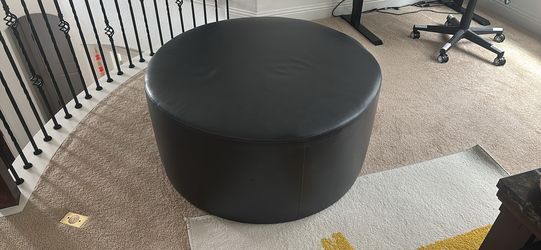 Circle Couch