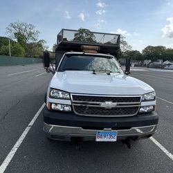 2005 Chevrolet 3500 Flatbed W/ Auto Crane