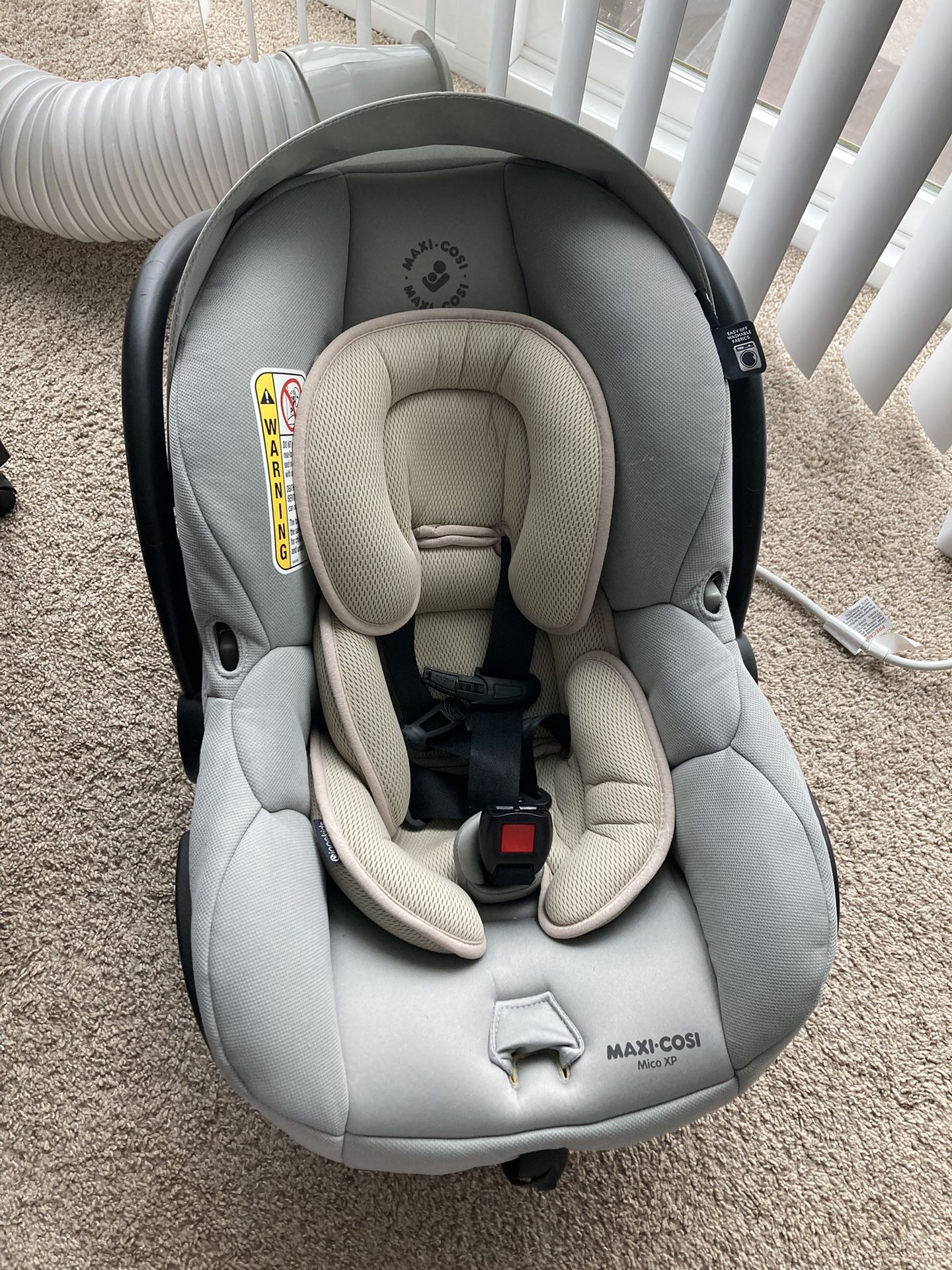 Maxi-Cosi Mico XP Infant Car Seat IC336FYH Grey