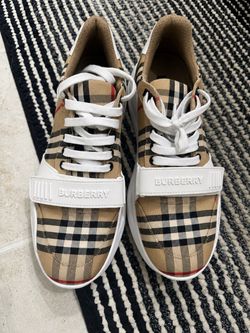 Burberry shoes