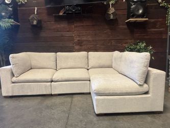 Light beige Lowell 4 piece modular sectional