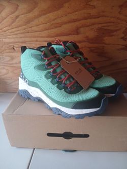 Men's HOLO shoes