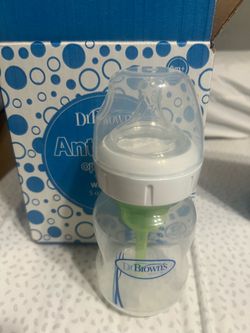 Baby Bottles  DrBrown’s anticolic 4-pack 5oz Avent 4-pack 9 oz