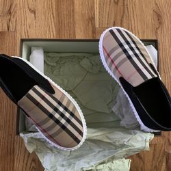 Burberry Sneakers