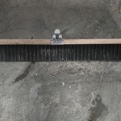 24 Inch Concrete Finishing Broom