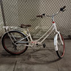 Schwinn Admiral 700cc Women's Bike