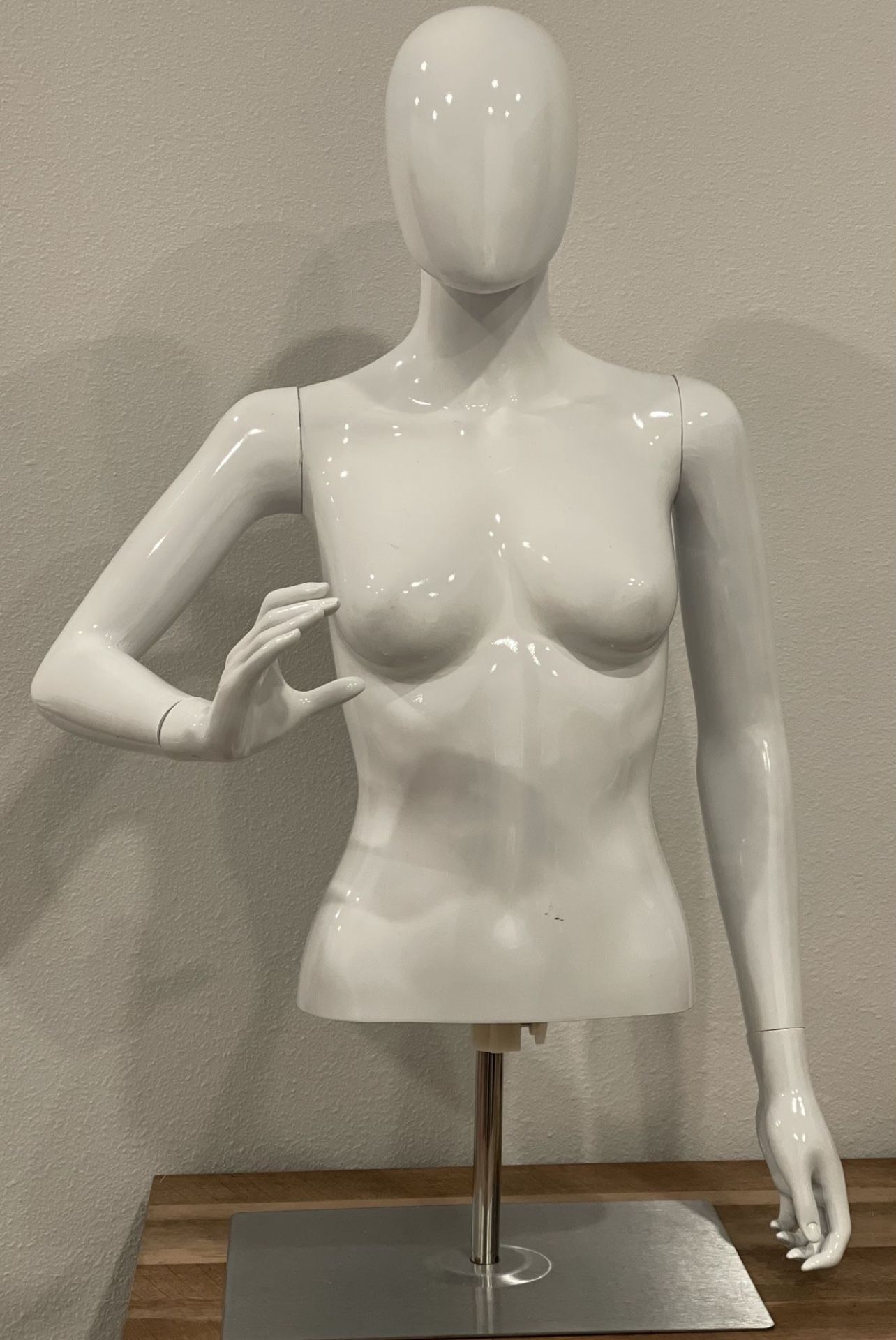Mannequin Half body With Base 