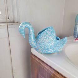 Swan Planter. 