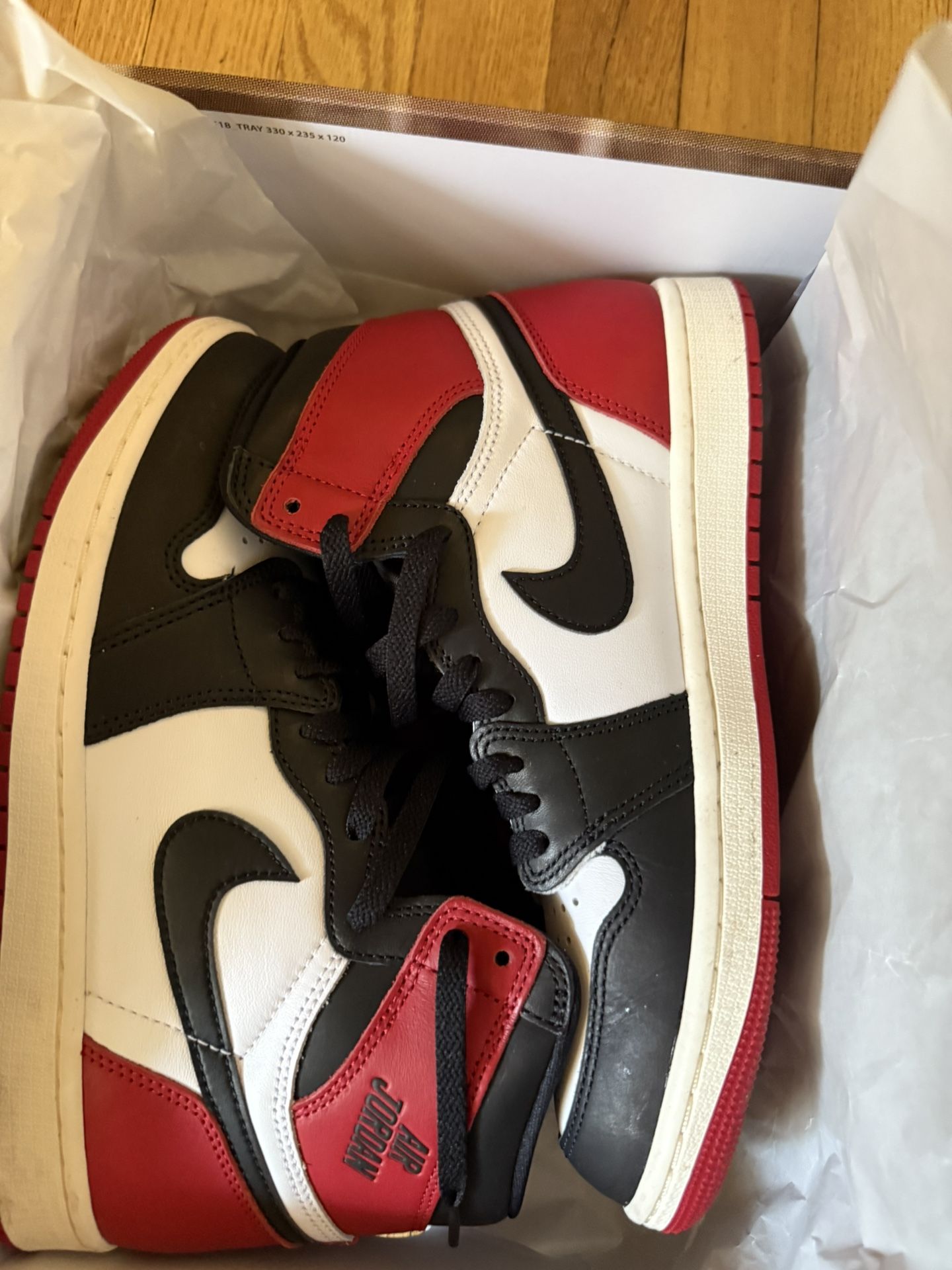 Air Jordan 1