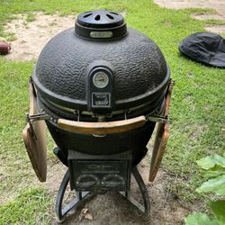 Vision Ceramic Grill $150