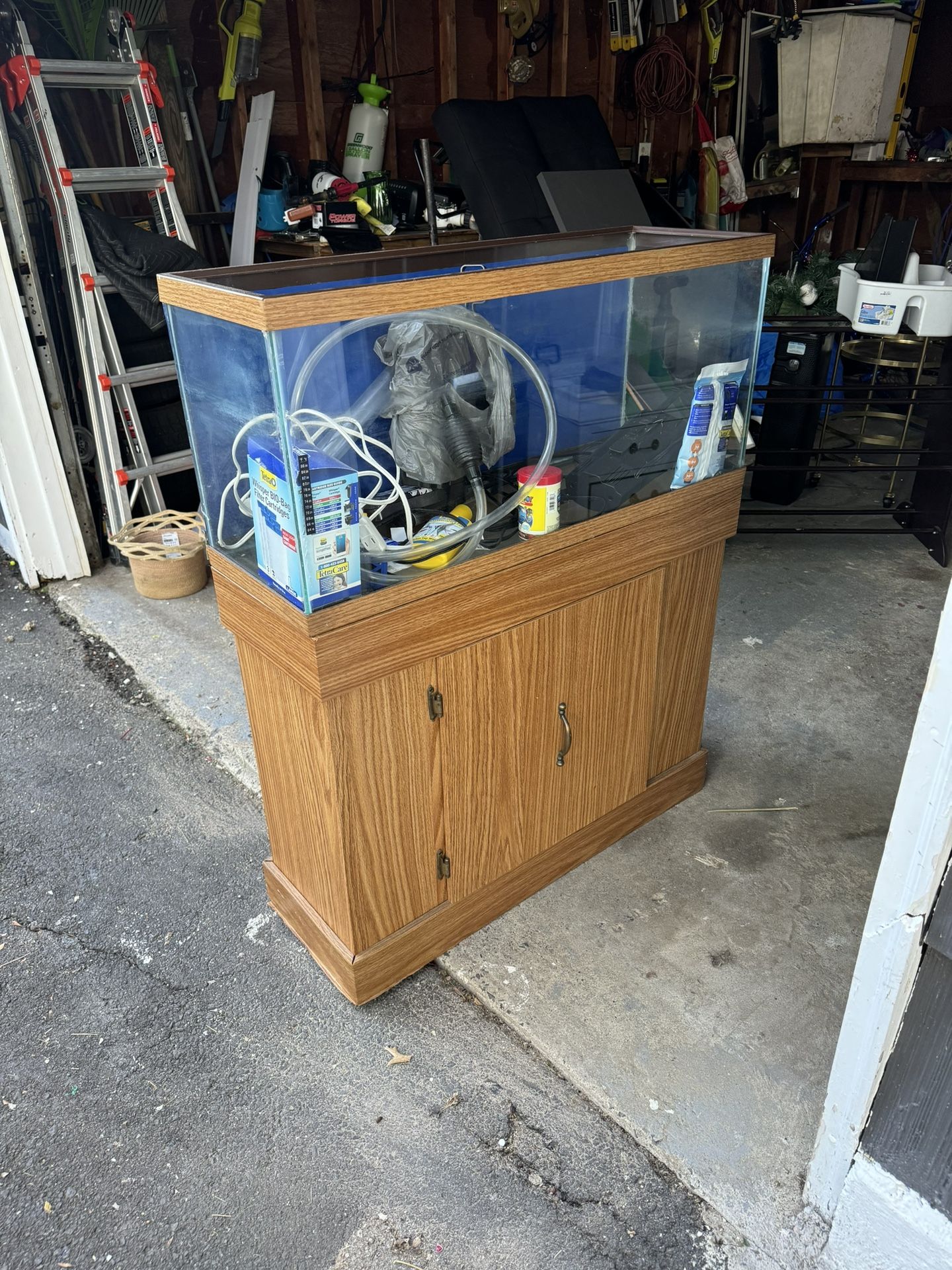 FISH TANK WITH EXTRAS!!