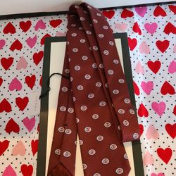 100% Authentic GUCCI Tie