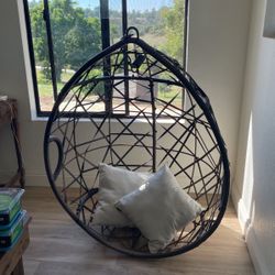 EGG CHAIR HANGING 