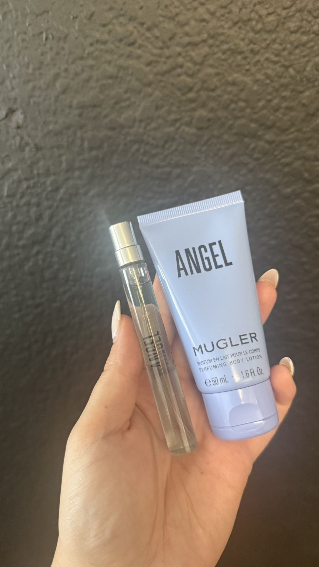 Mugler Angel women’s fragrance travel size (EDP) & Body lotion