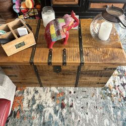 Wood Chest And Storage Table 