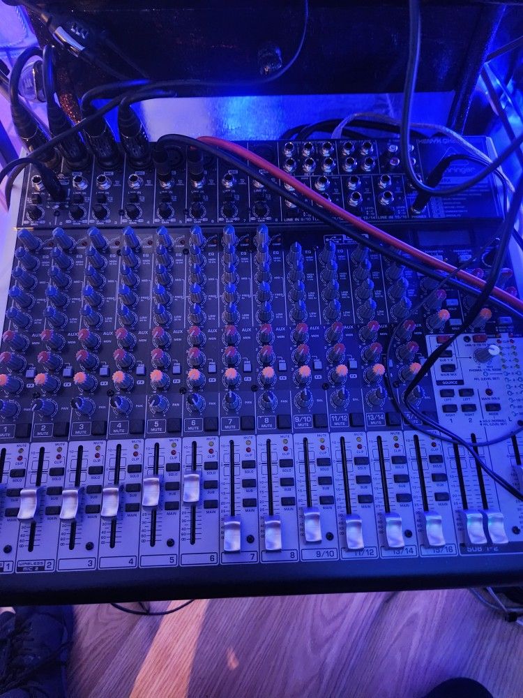Behringer Digital Mixer USB