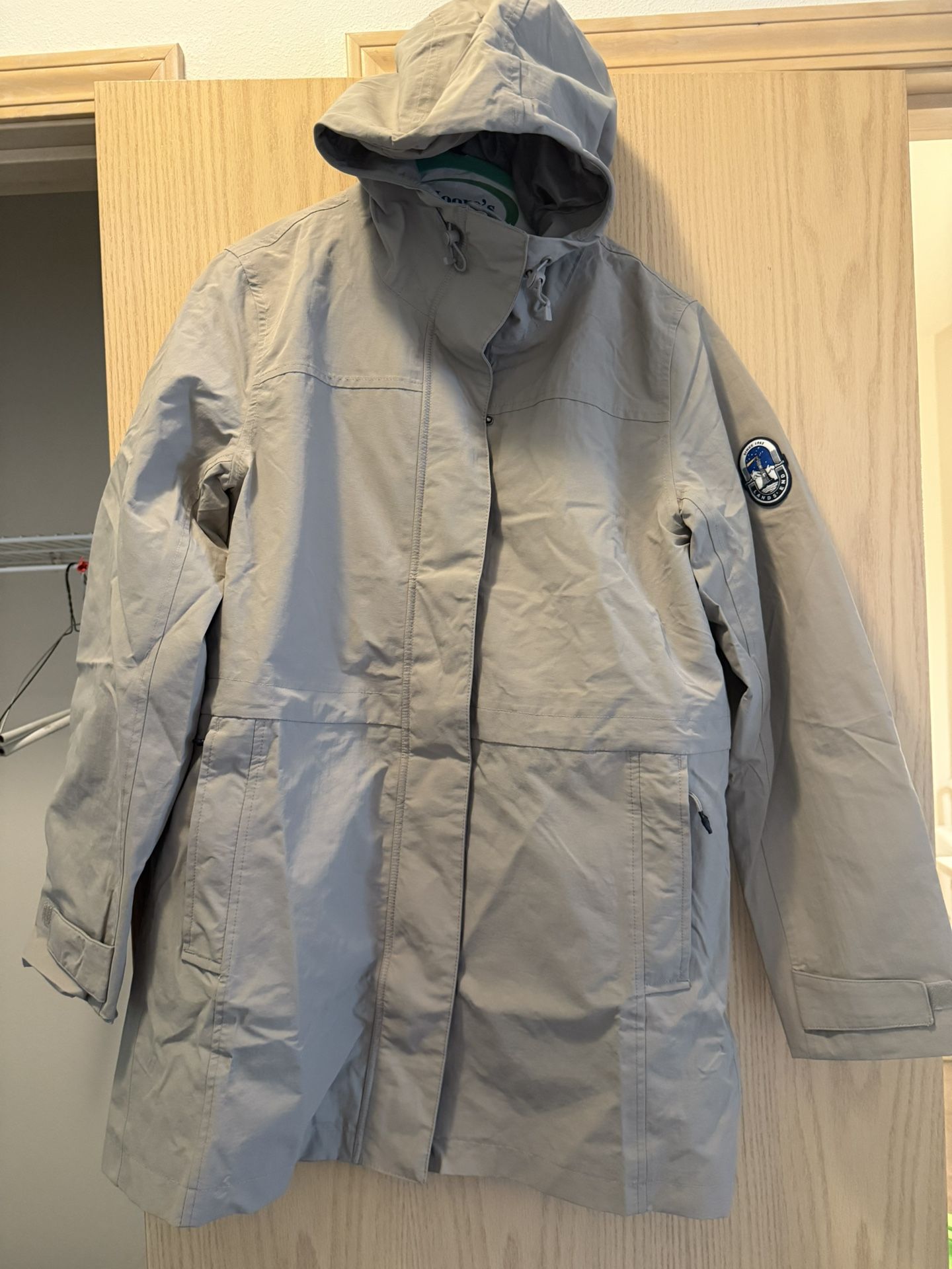 Ladies Lands End Raincoat - Small