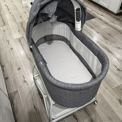 Bassinet For 50$