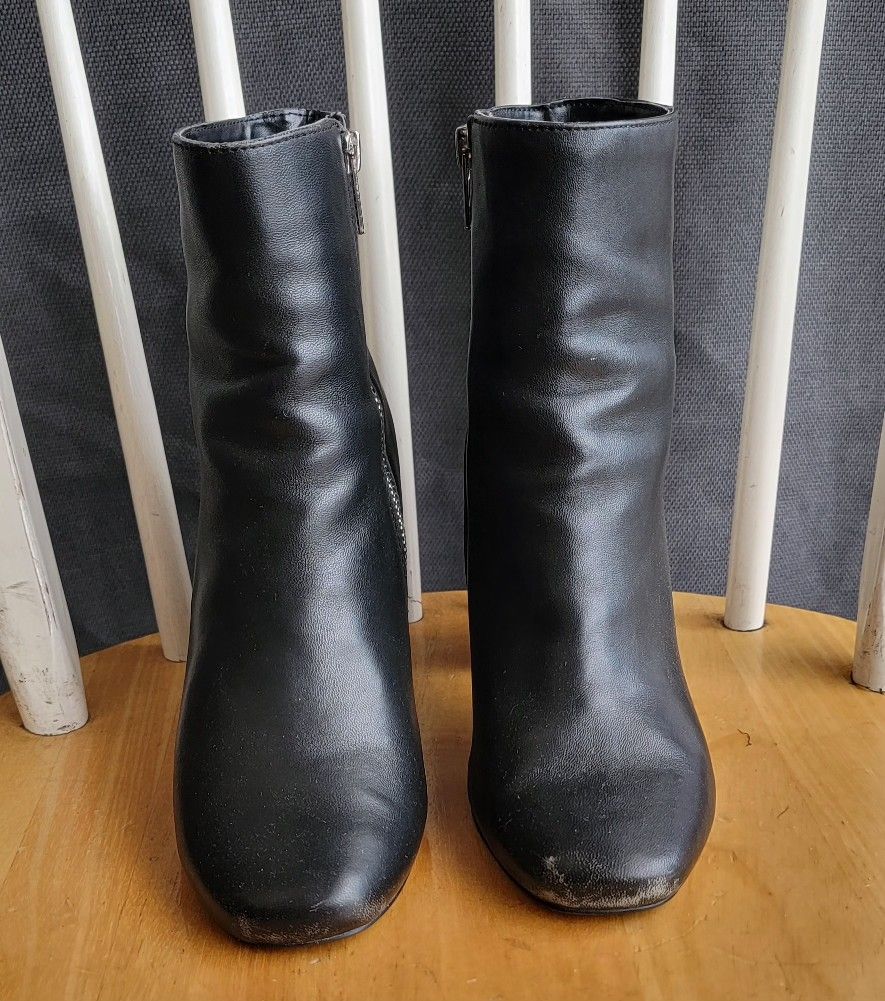 Steve Madden Boots