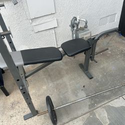 Bench press with weights