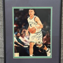 Autographed Jason Kidd Photo W/ Frame