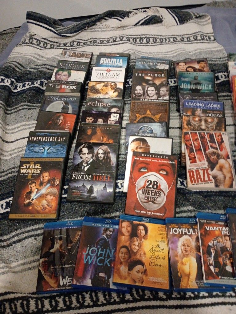 USED BLUE-RAYS AND REGULAR DVD'S