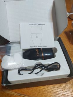 Electronic lip fuller