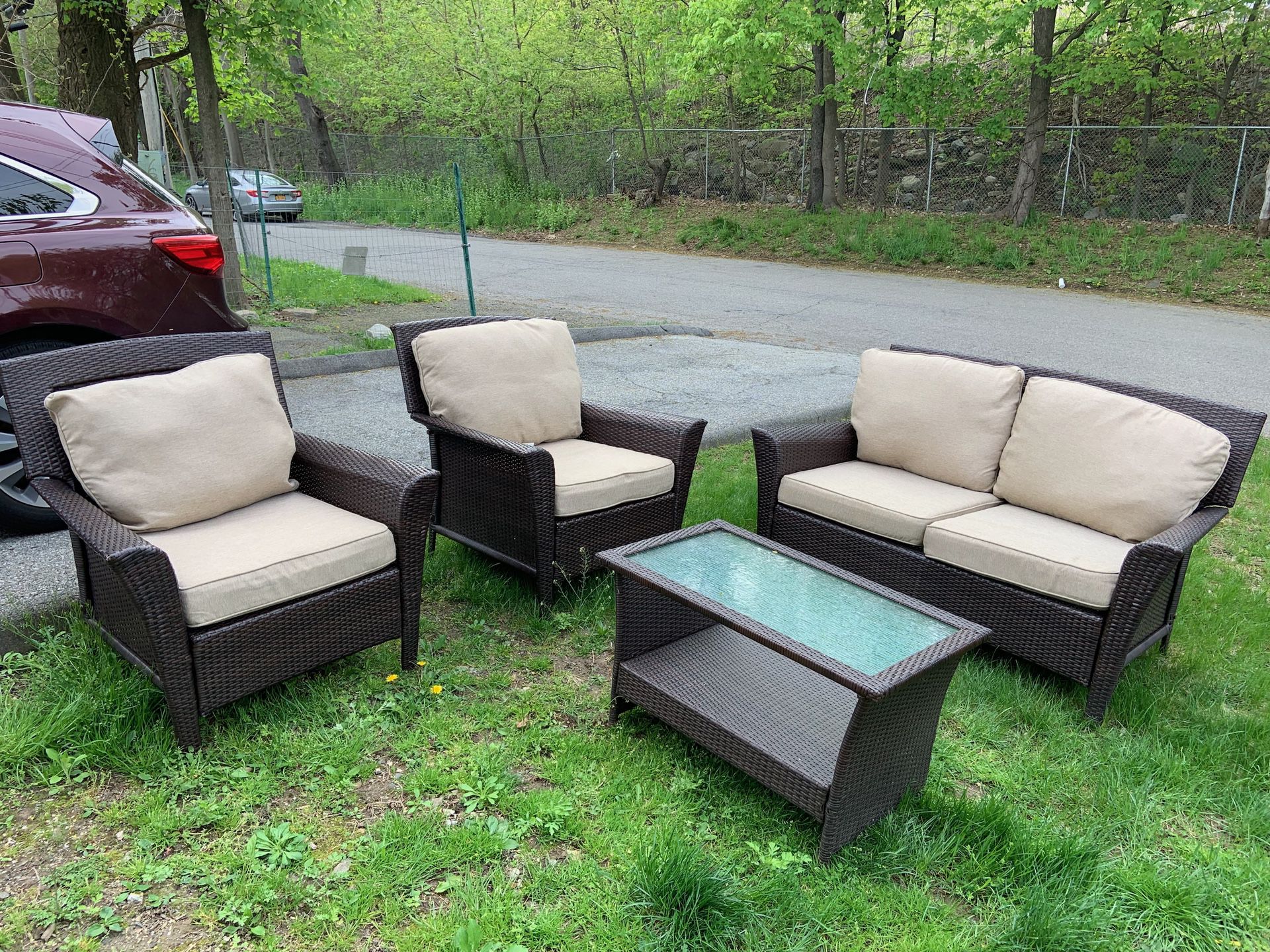 Patio furniture cushions! Used! Good conditions
