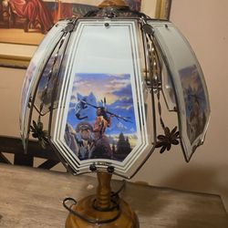 BEAUTIFUL ANTIQUE VINTAGE TOUCH LAMP LIGHTS PERFECT CONDITION BEAUTIFUL LAMP 