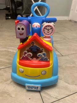 Mini carro  para niño trae sus sonidos