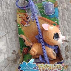 Hasbro PeeAlot FurReals Peeing Cat Toy
