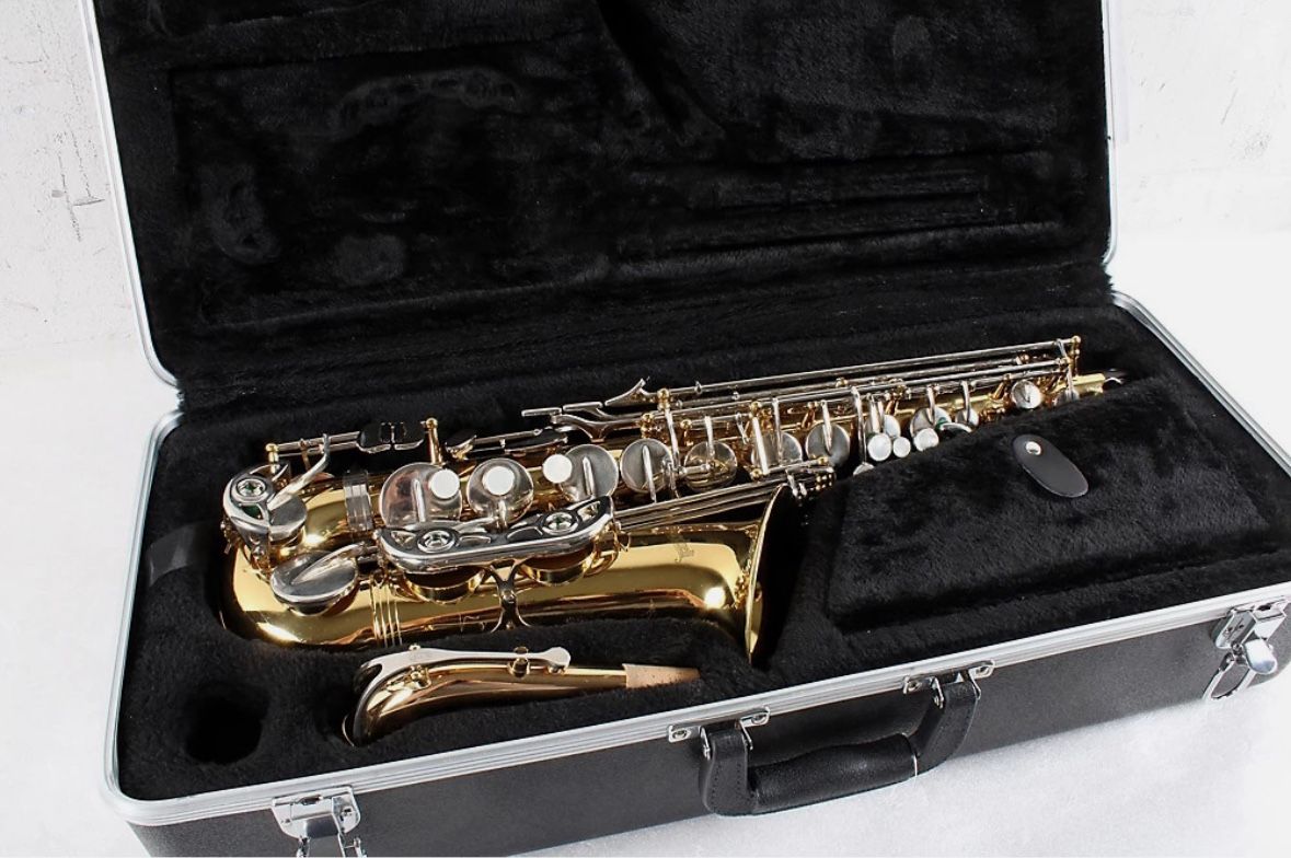Giardinelli alto Saxophone GAS-300