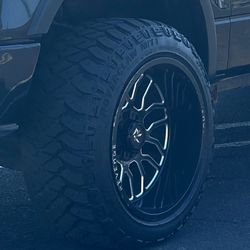Tis 20x12 Rims And Tires