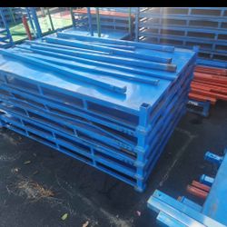 Warehouse Stackable Racks 