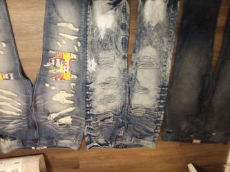 New jeans washed and never worn 44×32