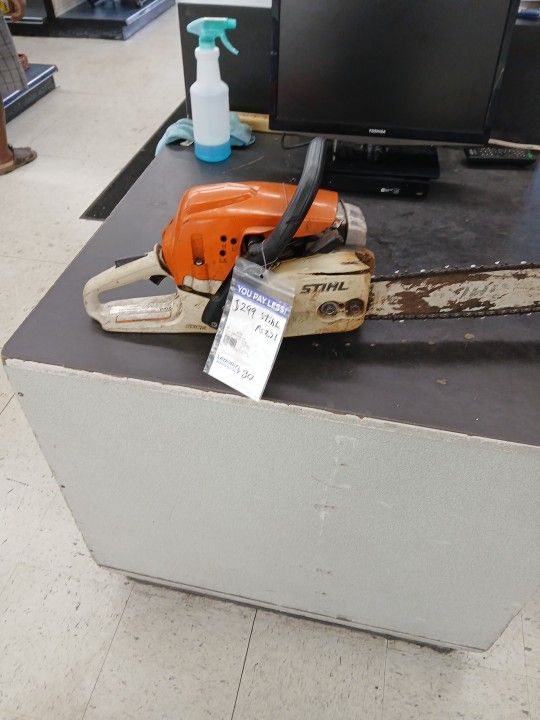 Stihl 271 Chainsaw