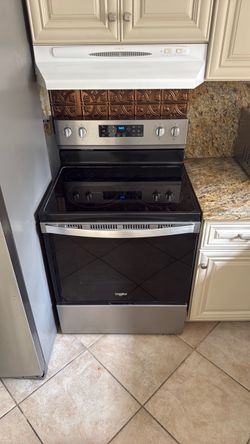 Whirlpool range oven stovetop