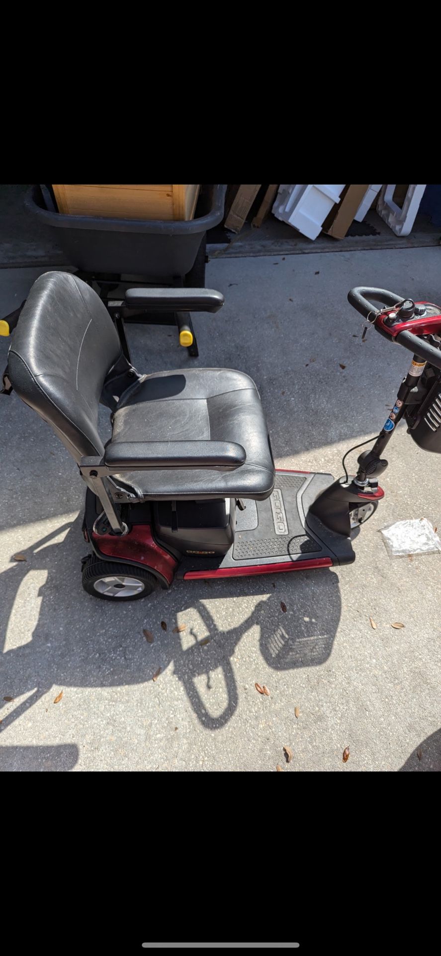 Three wheel gogo, elite traveler, plus