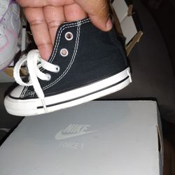 Kids Sneakers 